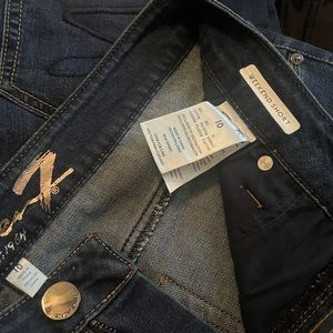 Seven7 Denim Weekend Short